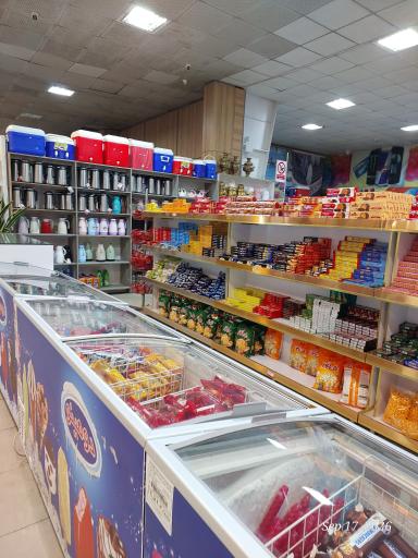 عکس رستوران زنجیره ای مصطفی کلبادی نژاد