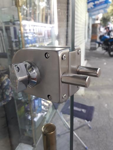 عکس یراق آلات شیشه دیاموند