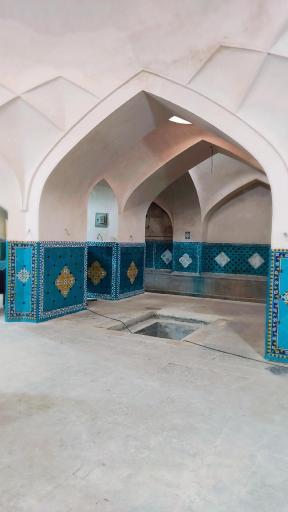 عکس حمام شاهزاده