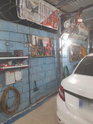عکس تعمیر گاه مکانیکی حسین مشهدی 