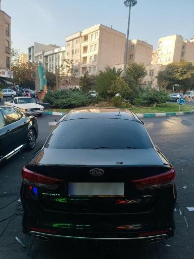 عکس شیشه اتومبیل جعفری