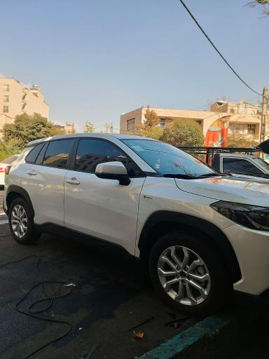 عکس شیشه اتومبیل جعفری