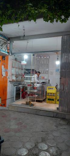 عکس بستنی فروشی ولی الله