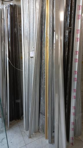 عکس فروشگاه یراق کابینت و قرنیز PVC