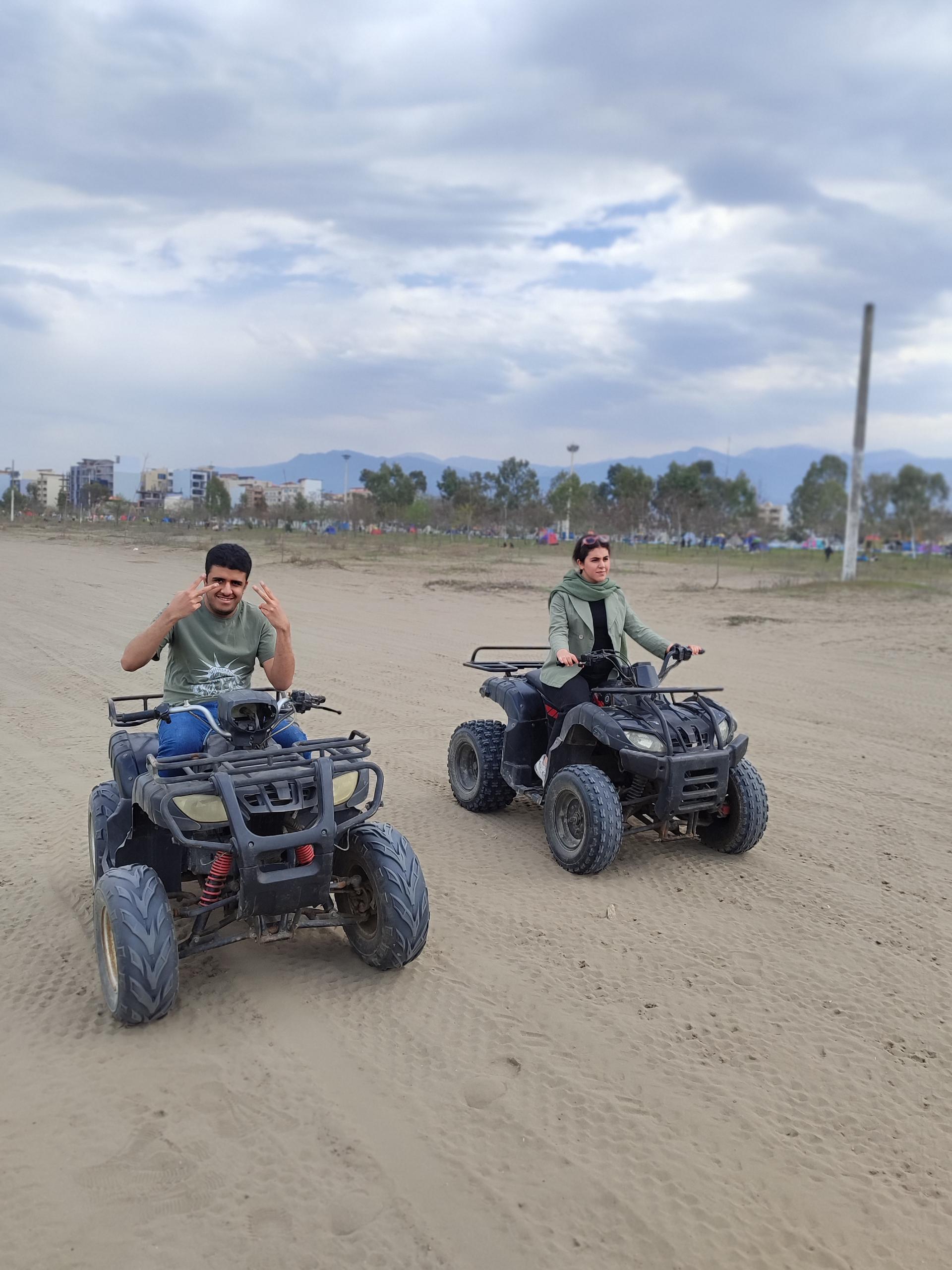 عکس پارک ساحلی شهرداری رویان 