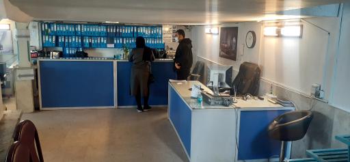 عکس نمایندگی ایران خودرو ۱۲۴۵