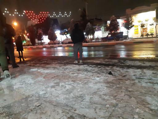 عکس میدان مادر