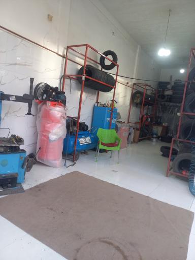 لاستیک و خدمات حسینی 