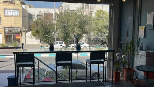 عکس کافه گمبرون