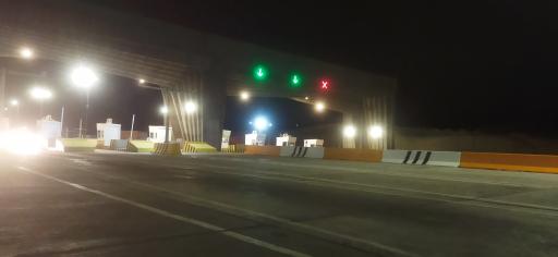 عکس عوارضی آزاد راه غدیر