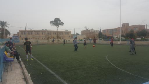 عکس دبیرستان پسرانه شهدای دانش آموز 