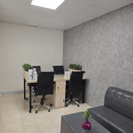 آموزشگاه برنامه نویسی و فضای کار اشتراکی تکنوژ