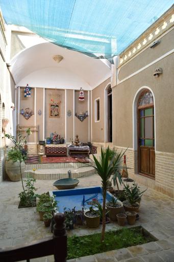 عکس اقامتگاه سنتی نارین قلعه