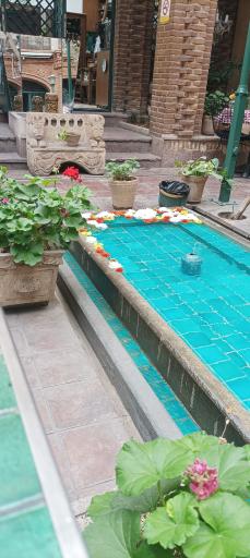 عکس خانه فاموری