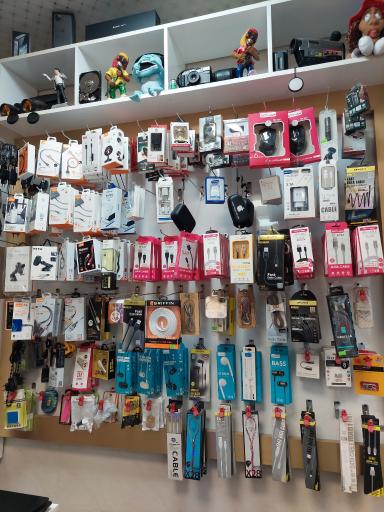 عکس تعمیرات موبایل فرید