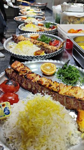 عکس رستوران ایرانی سنتی ارسباران