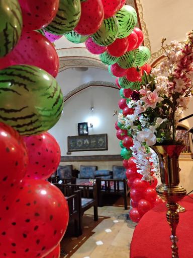 عکس رستوران ایرانی سنتی ارسباران