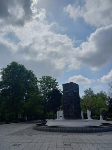 عکس سبزه میدان