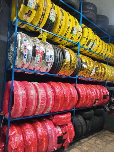 عکس فروشگاه لاستیک سلیمانی 