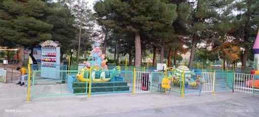 عکس شهربازی خانواده
