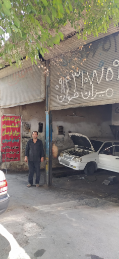 عکس تعمیرگاه مکانیکی و آهنگری