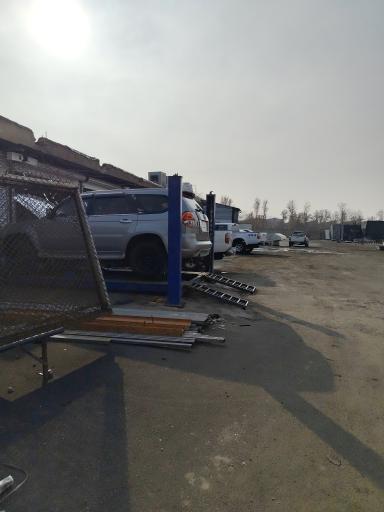 عکس تعمیرگاه کاپرا لندمارک