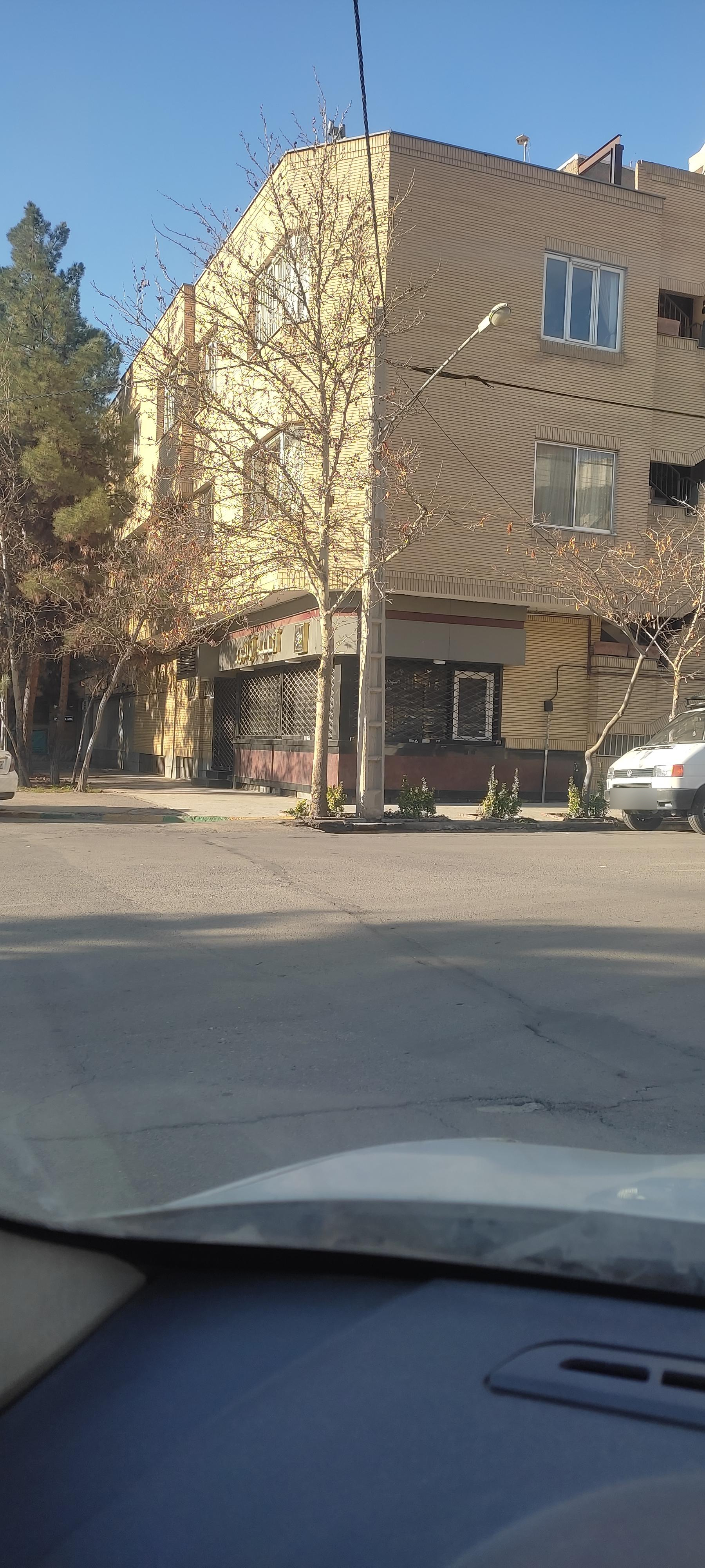 عکس آتلیه آوانور