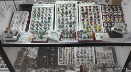 عکس نقره بدلیجات دهقان 