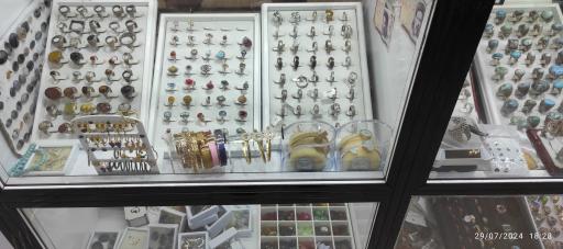 عکس نقره بدلیجات دهقان 