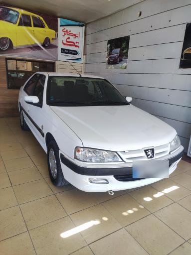 عکس نمایشگاه اتومبیل تک