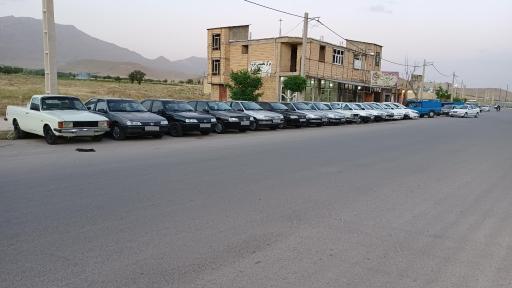 عکس نمایشگاه اتومبیل تک