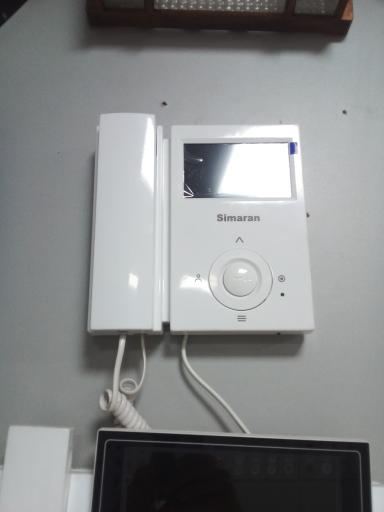 عکس فروشگاه و تعمیرگاه آیفون صوتی و تصویری طاها