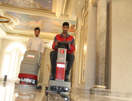 عکس شرکت اتحاد صنعت صدرا (اسکرابر صنعتی،نظافت صنعتی)