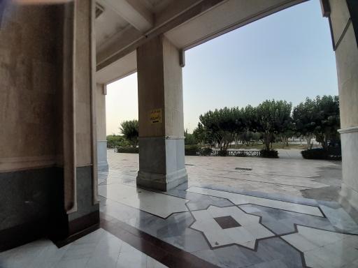 عکس صحن آقا مصطفی خمینی