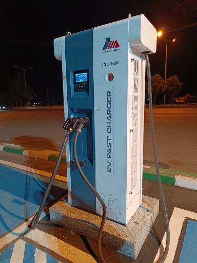 عکس ایستگاه شارژ سازمان حمل‌ و‌ نقل بار و مسافر شهرداری سبزوار