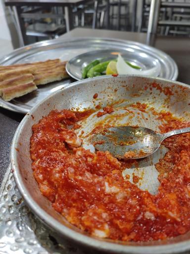 عکس املت و دیزی سرای علی