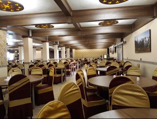 عکس رستوران خانه معلم