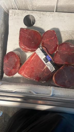 عکس فروشگاه گوشت منجمد صفری