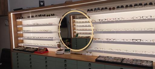 فروشگاه عینک سبز