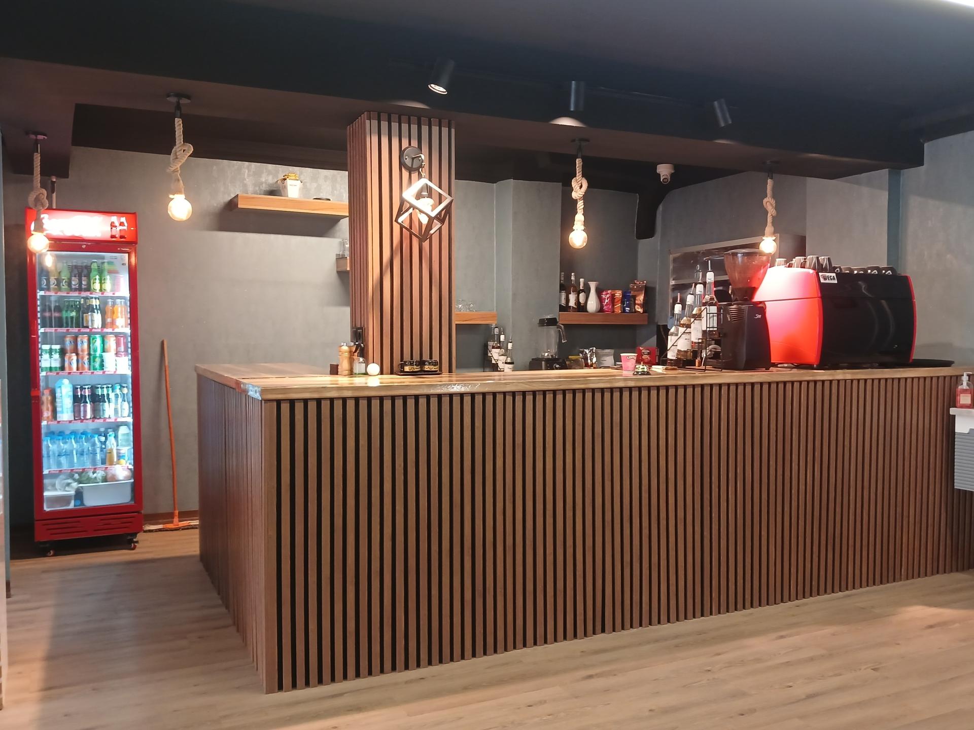 عکس کافه رستوران مهشاد