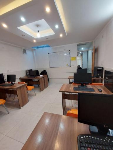 عکس آموزشگاه کامپیوتر سهند (فنی و حرفه‌ای)