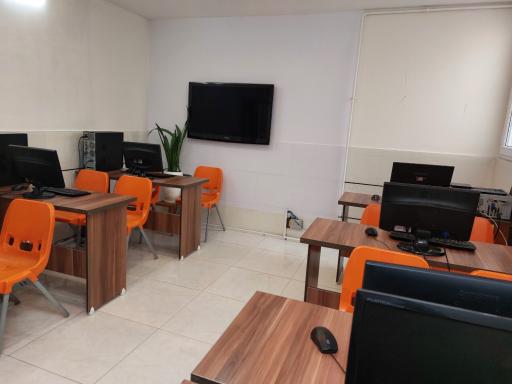 عکس آموزشگاه کامپیوتر سهند (فنی و حرفه‌ای)