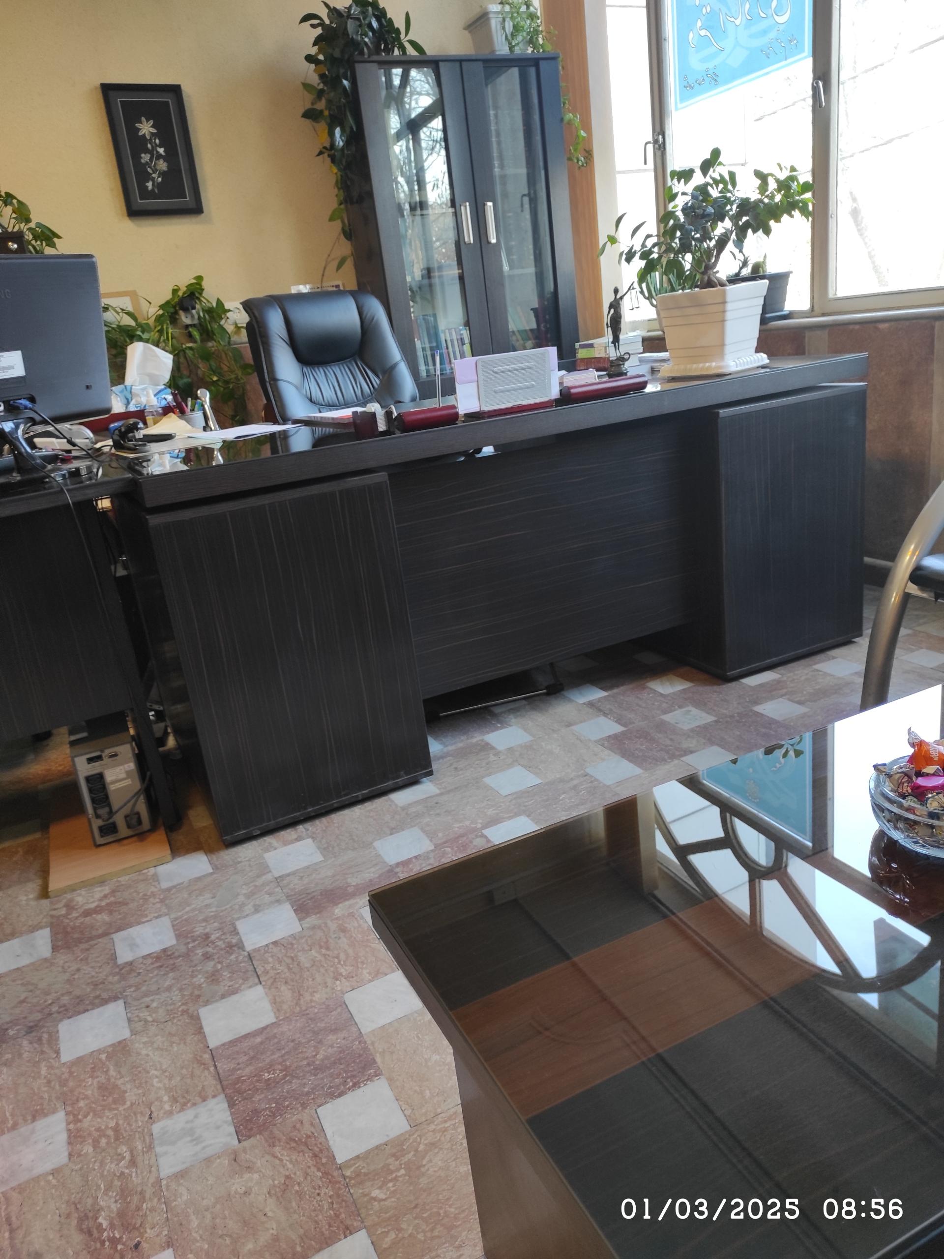 عکس دفتر خانه اسناد رسمی شماره 56