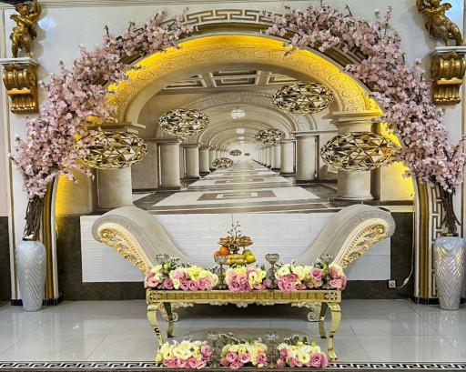 عکس تالار ارغوان طلایی