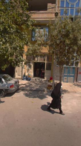 عکس سوپر مارکت چنارانی 