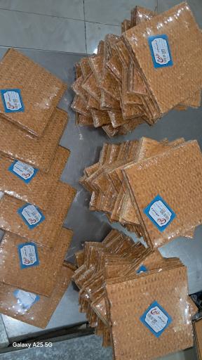 عکس تولیدی نان قندی طلوع