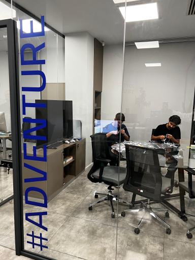 عکس آژانس تبلیغاتی ساروس