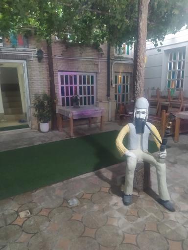 عکس اقامتگاه سنتی ایرن