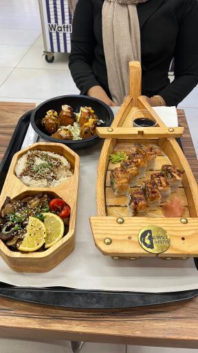 عکس رستوران سوشی تایم