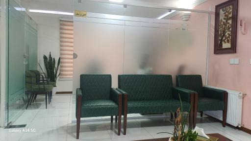 عکس مرکز دندانپزشکی رهنما
